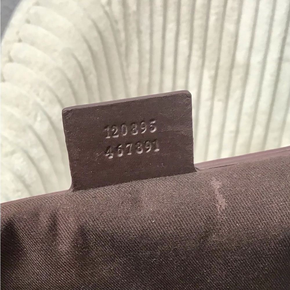 Gucci Bags - Picture 11 of 16
